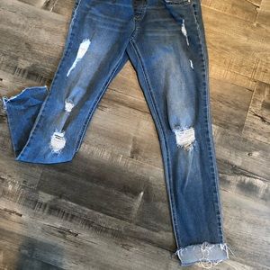 ‼️SOLD‼️Jessica Simpson Distressed Maternity Jeans